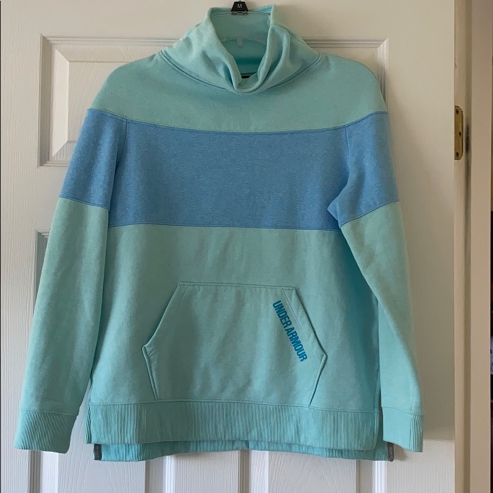 Under Armour Sweatshirt